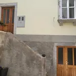 Pjaceta شقة كريس